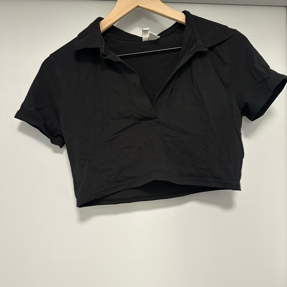 H&M Black Cropped Polo Tee
